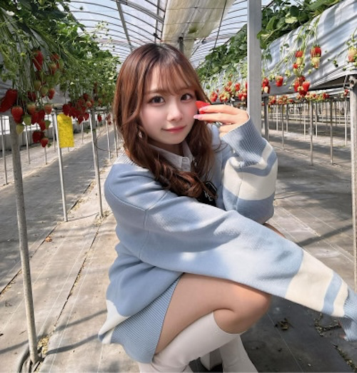 ご近所ホットのサクラ「アキです_」