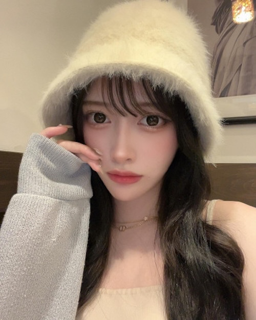 平成学園のサクラ「アカリ」