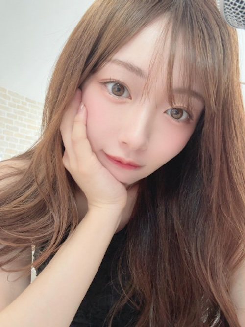 ARIEL(アリエル)のサクラ「敦子」