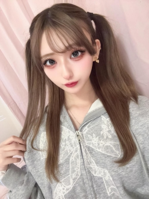 サロン(SALON)のサクラ「佳苗」